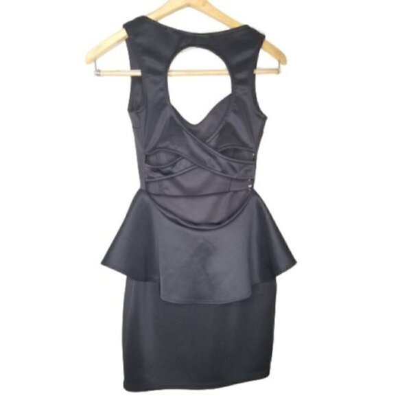 Foreign Exchange Black Peplum Sexy Back Dress - Picture 4 of 5